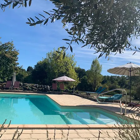 Coutillard Lodge *
