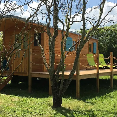 Coutillard Lodge *