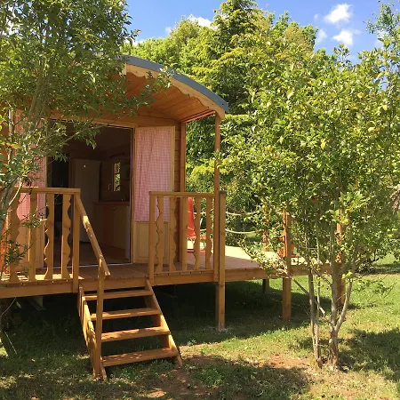 Coutillard Lodge Parisot (Tarn-et-Garonne)